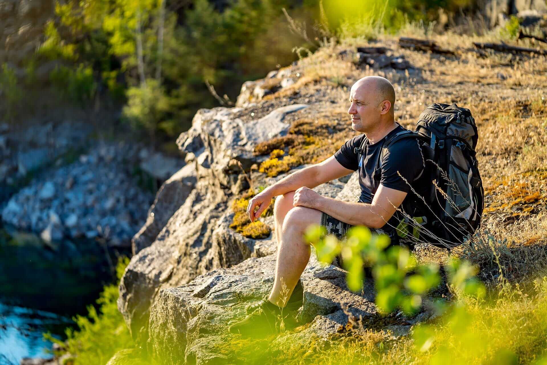 Solo Travel Embracing Adventure and SelfDiscovery Travel Tips