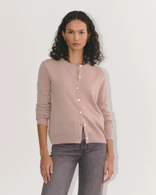 Everlane The Classic Cardigan in Cashmere