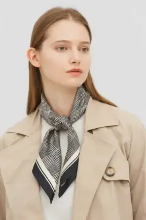 Houndstooth Printed Square Silk Scarf