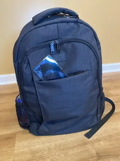 front external smaller pocket